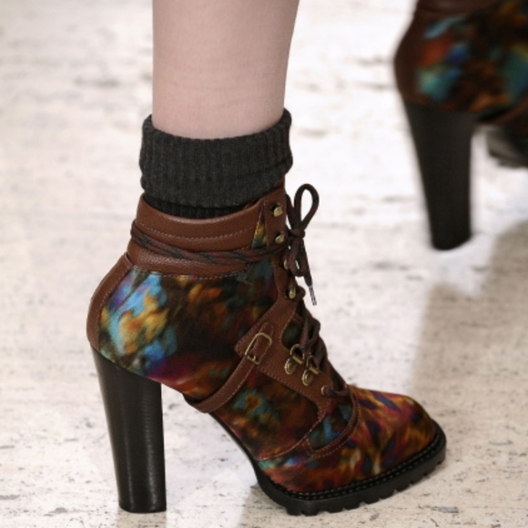 Erdem silk booties F/W 2010 - Picture 3 of 8